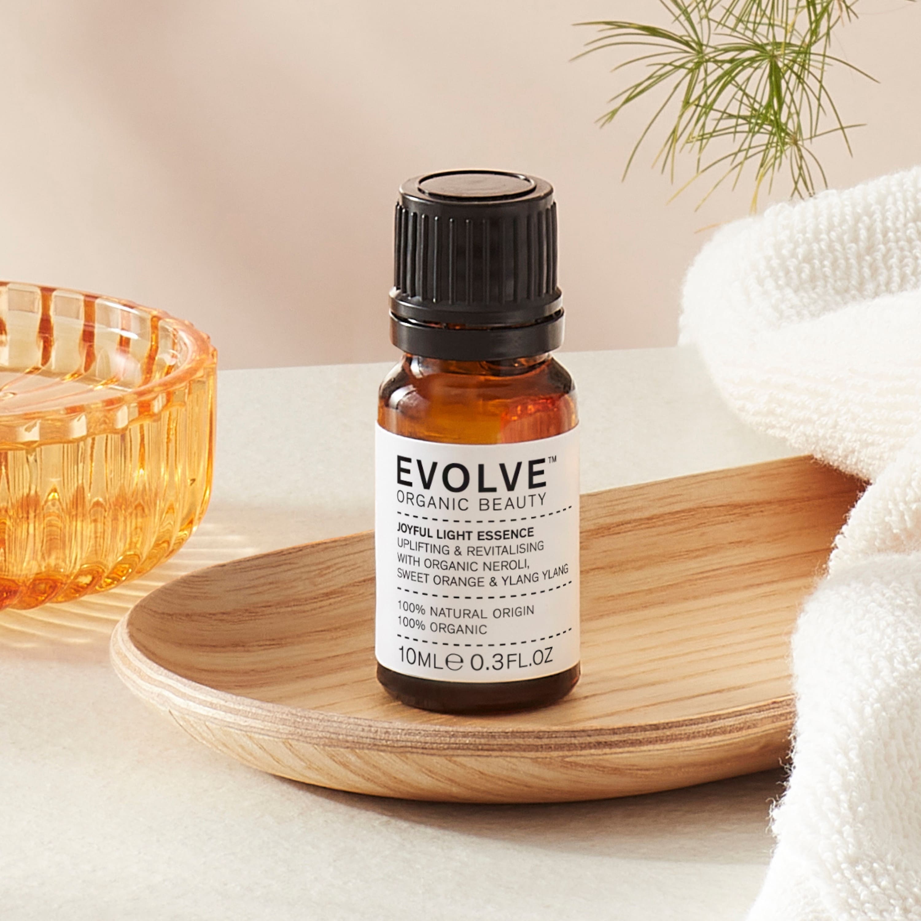 Evolve Organic Beauty Joyful Light Essence Duftöl Citrus