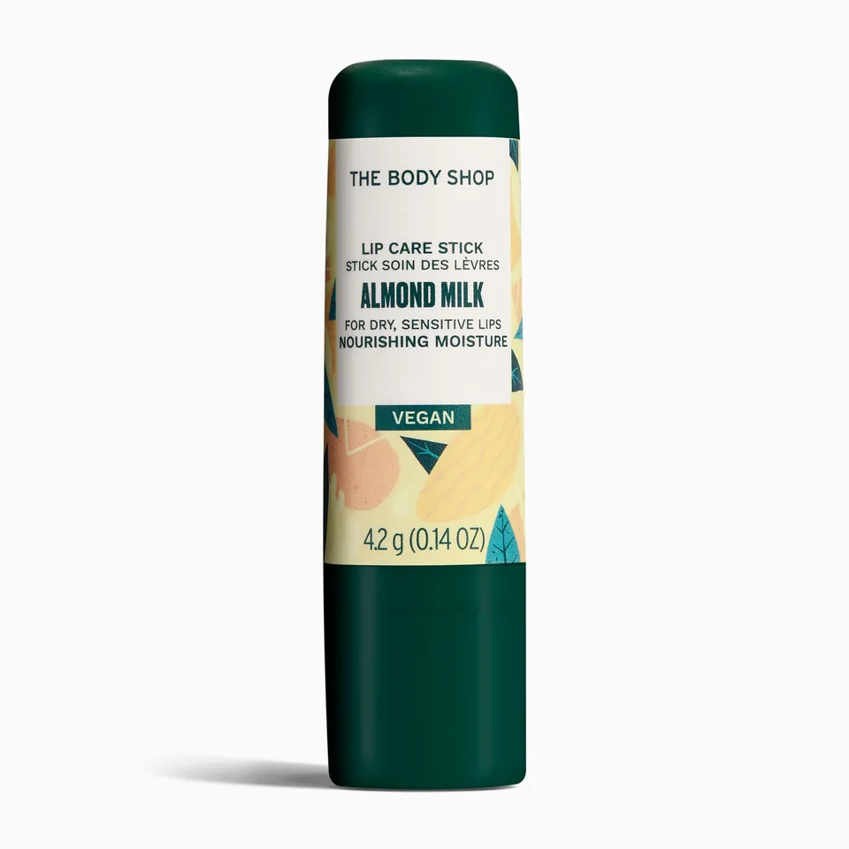 The Body Shop Almond Milk Lippenbalsam 4,2 g Mandel