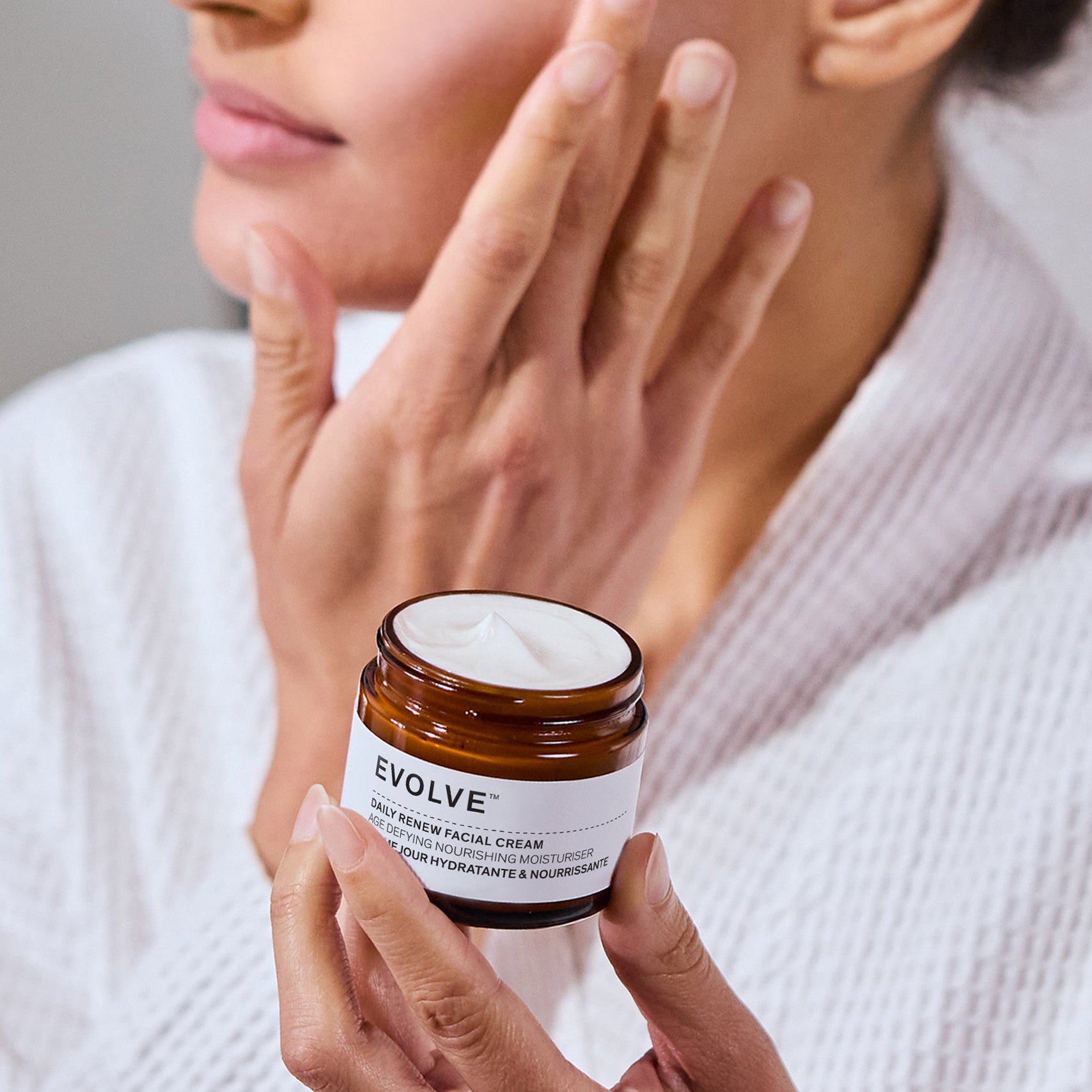 Evolve Daily Renew Facial Cream Gesichtscreme 60ml trockene Haut