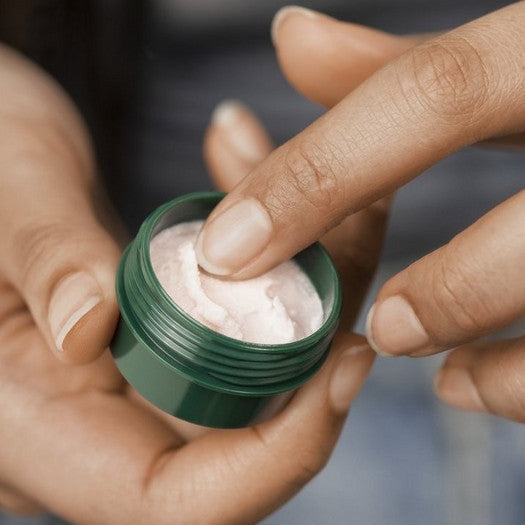 The Body Shop Strawberry Lip Butter Lippenbutter 10 ml Erdbeere