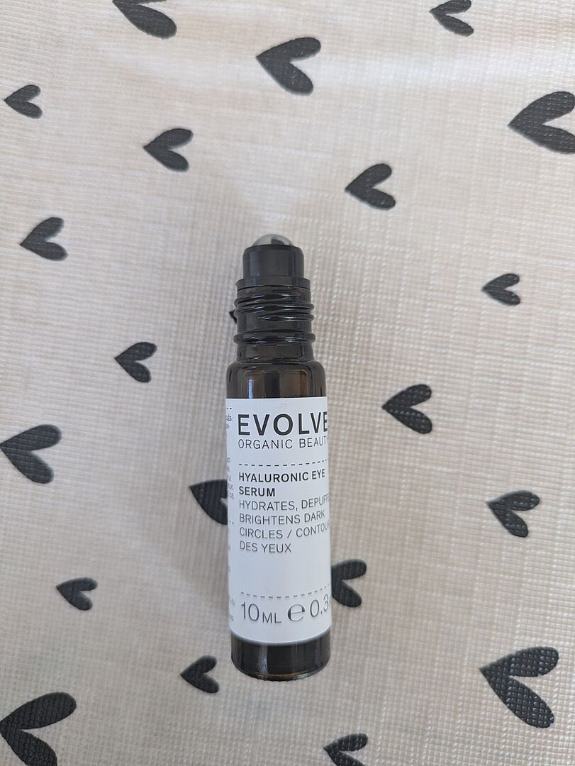 Evolve Organic Beauty Flawless Four Bundle Gesichtscreme Set