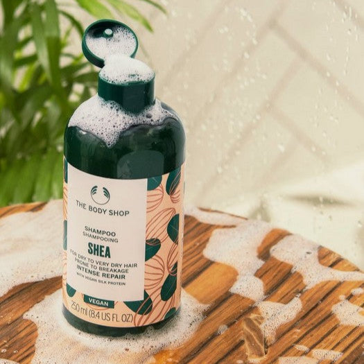 The Body Shop Shea Shampoo Intense Repair Haarshampoo 60 ml