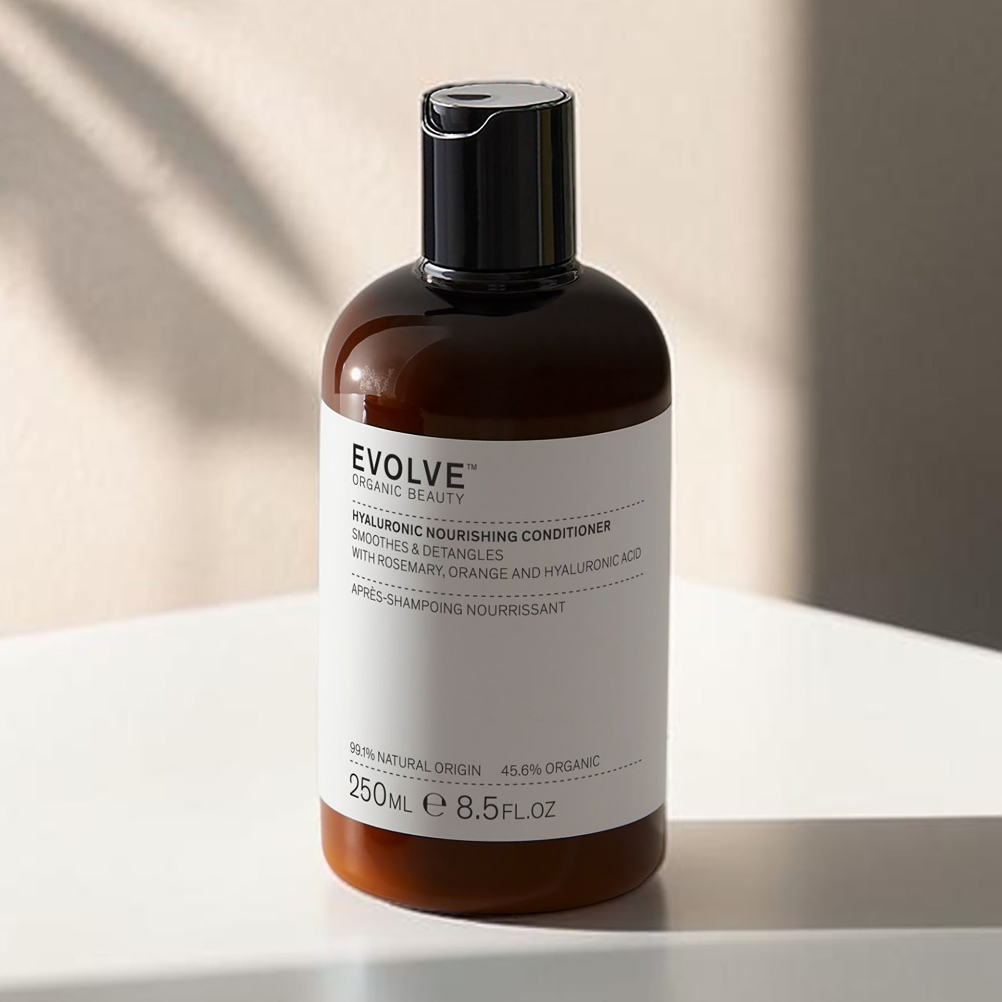 Evolve Organic Hyaluronic Nourishing Conditioner Spülung trockenes Haar