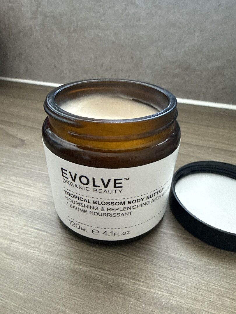 Evolve Tropical Blossom Körperbutter Shea Trockene Haut